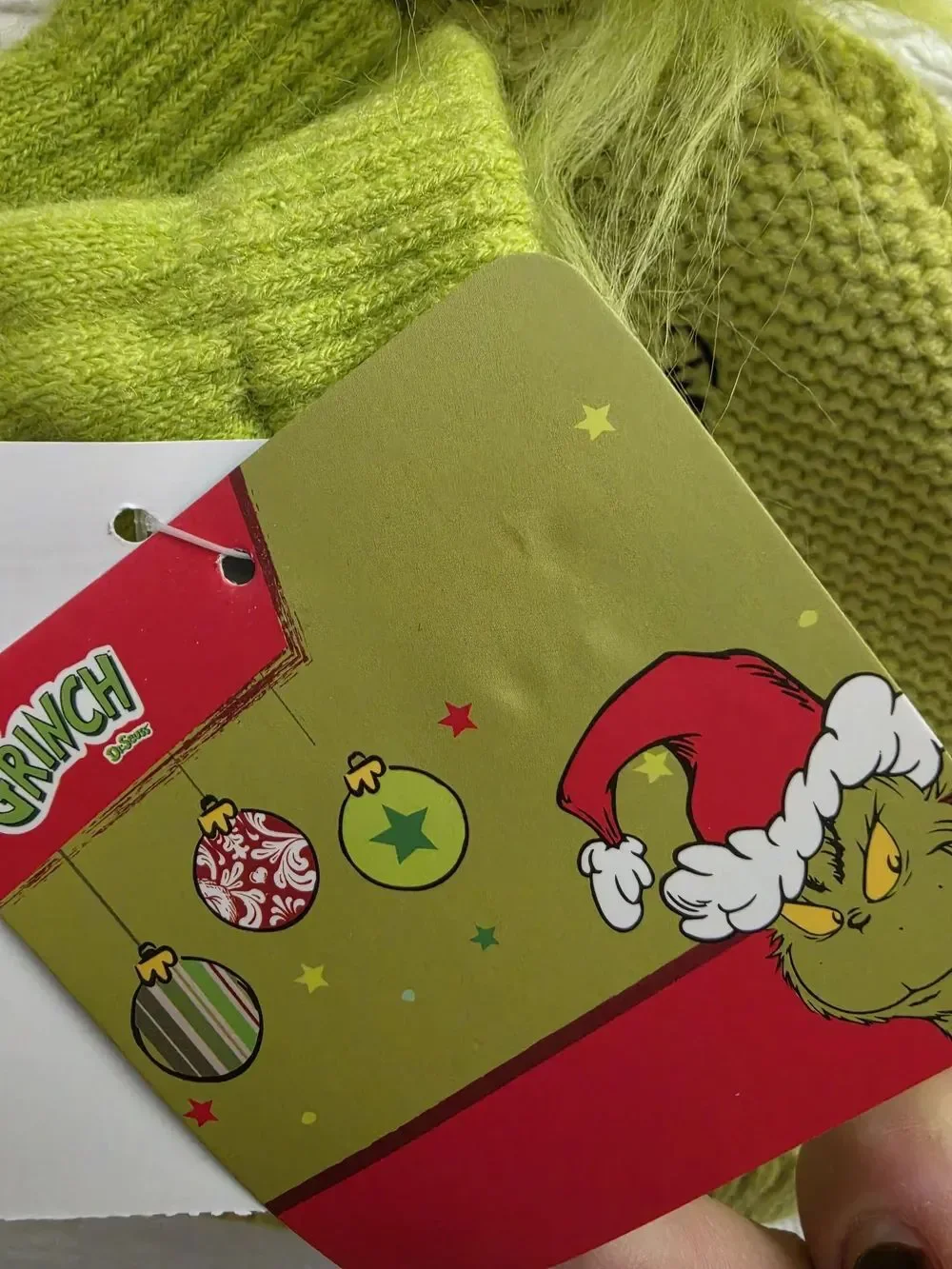 Dr. Seuss The Grinch Kids Beanie Hat & Gloves Gift Set Green NWT Cap